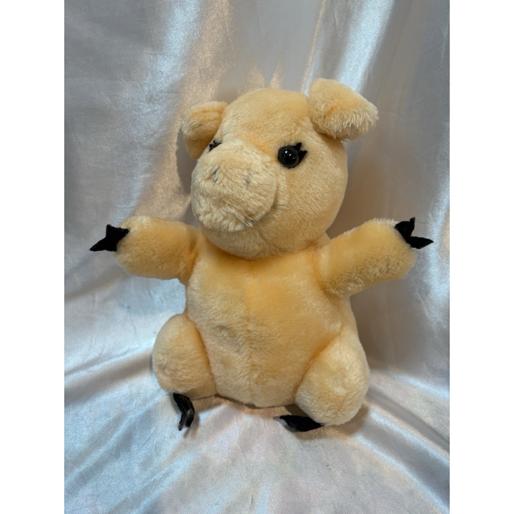 Vtg 1980 R. Dakin & Co Pig Piggy Plush Stuffed Animal Toy 9" Barnyard